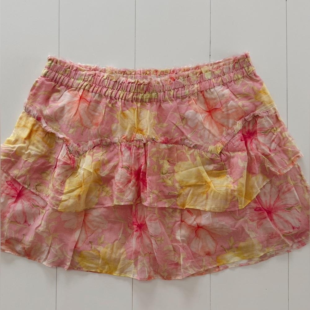loveshackfancy ruffle skirt!